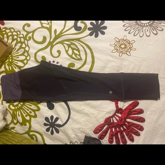 Lululemon Rebel Runners - Picture 6 of 6